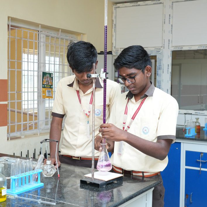 anugragha-cbse-chemistry-lab-1